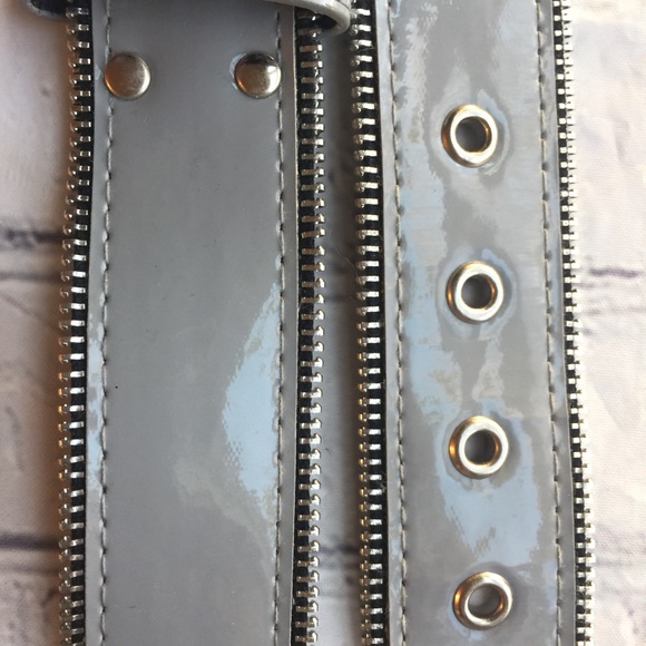 GRAY WITH SILVER ZIPPER DETAILS TRIM BELT SIZE L - Picture 3 of 8